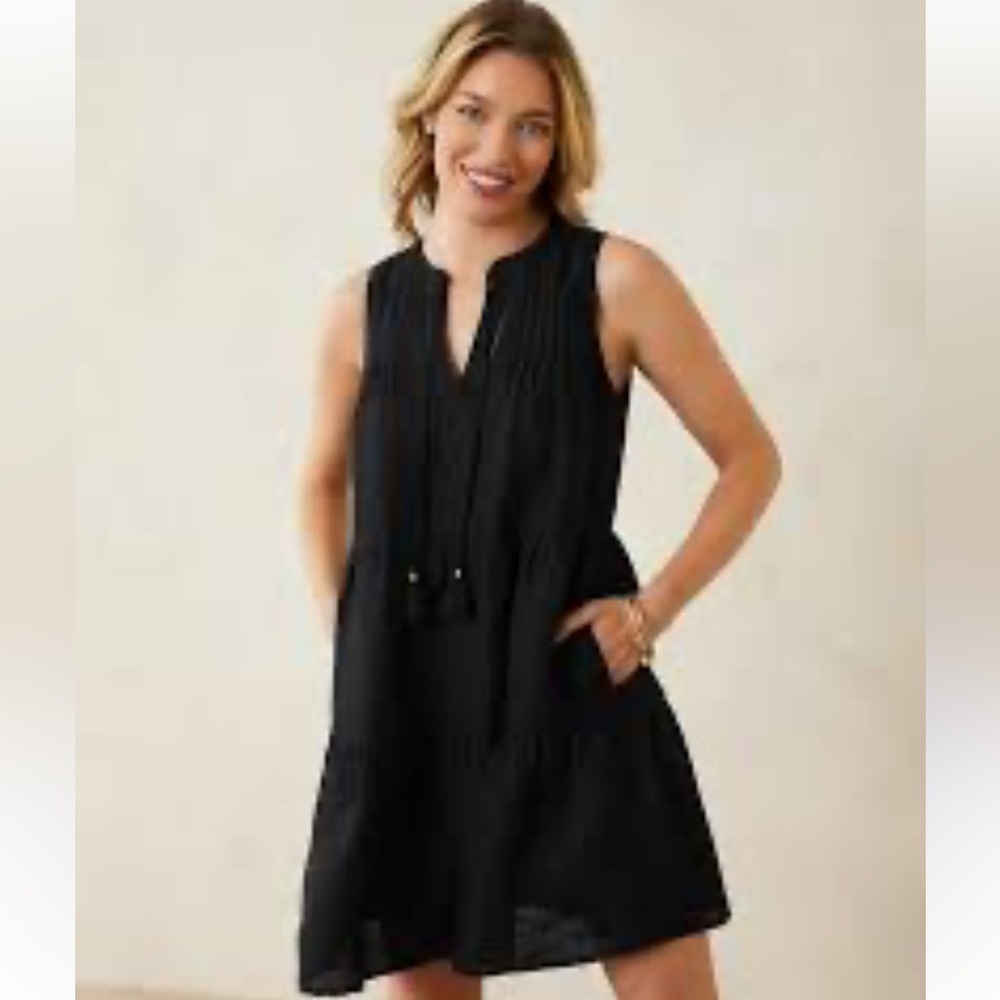 Tommy Bahama Black Sleeveless Tiered linen Dress with Tassel Tie
